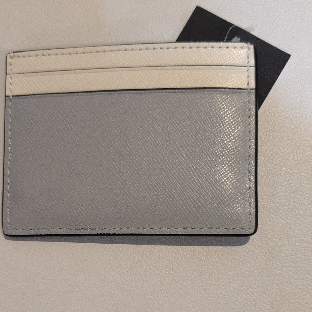 Kate Spade Gray & Cream Cardholder New With Tags